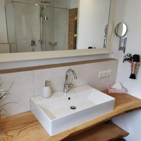 Lorenz * רוהפולדינג