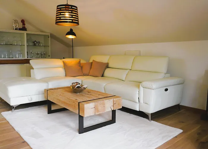 Lorenz Apartment